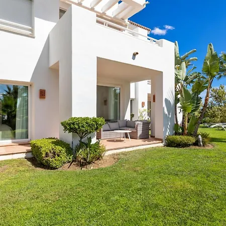 Apartmán Stunning Blue Lagoon In By Costarentals - M12 Estepona